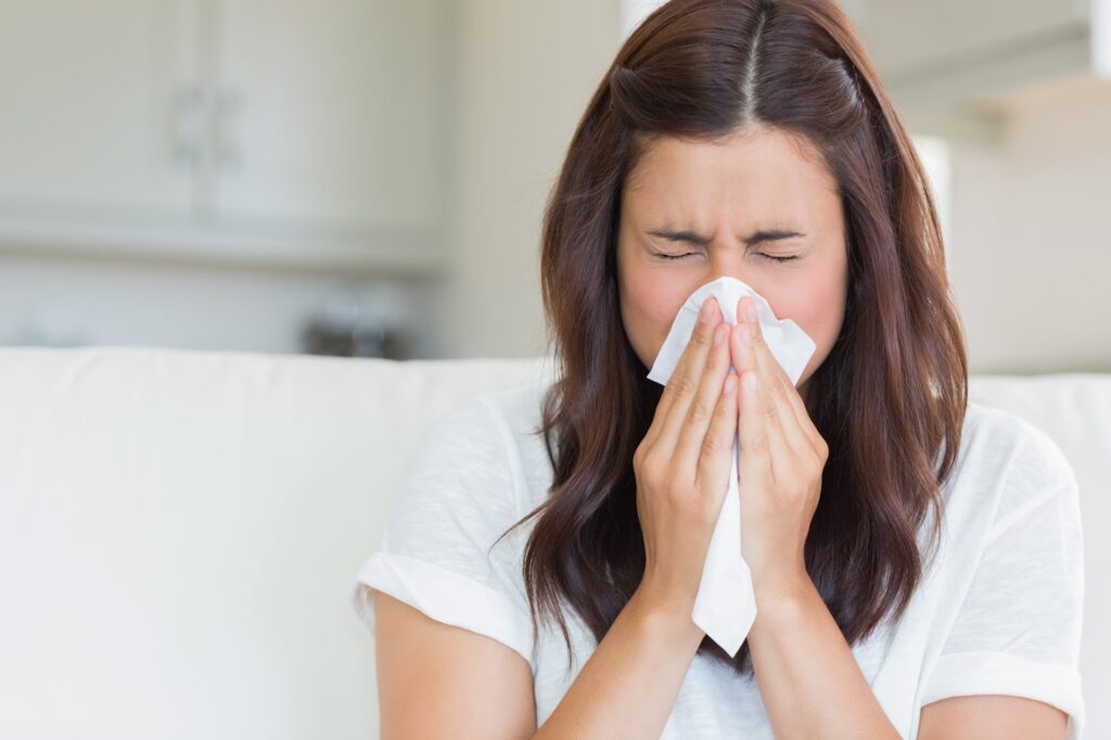 Allergiyaning yil davomida namoyon bo’ladigan 7ta belgisi